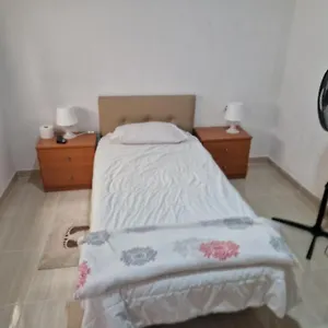 Individual Privada, Piso De 3 Con Areas Compartidas Apartamento